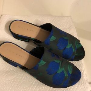 Kelly & Katie Sandals